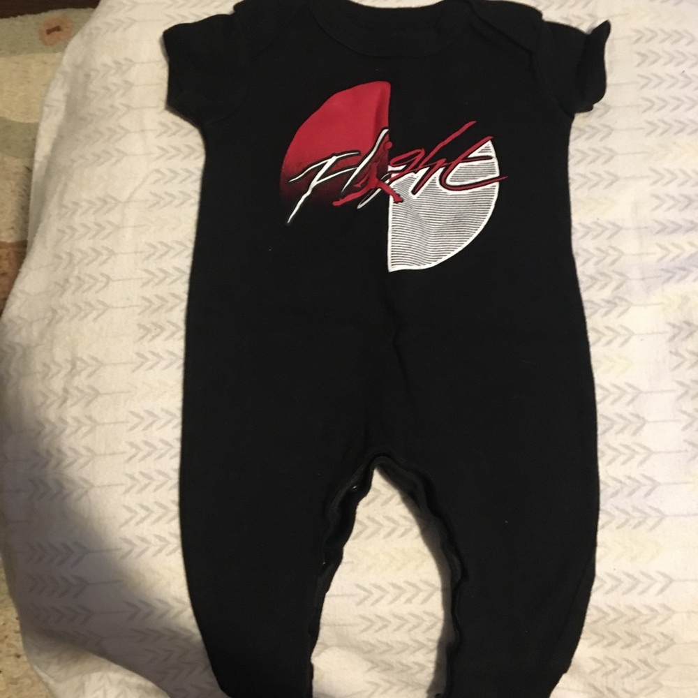 Jordan Onesie - Picture 2 of 3